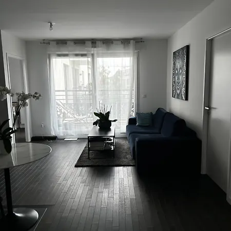 Modern * Nogent-sur-Marne
